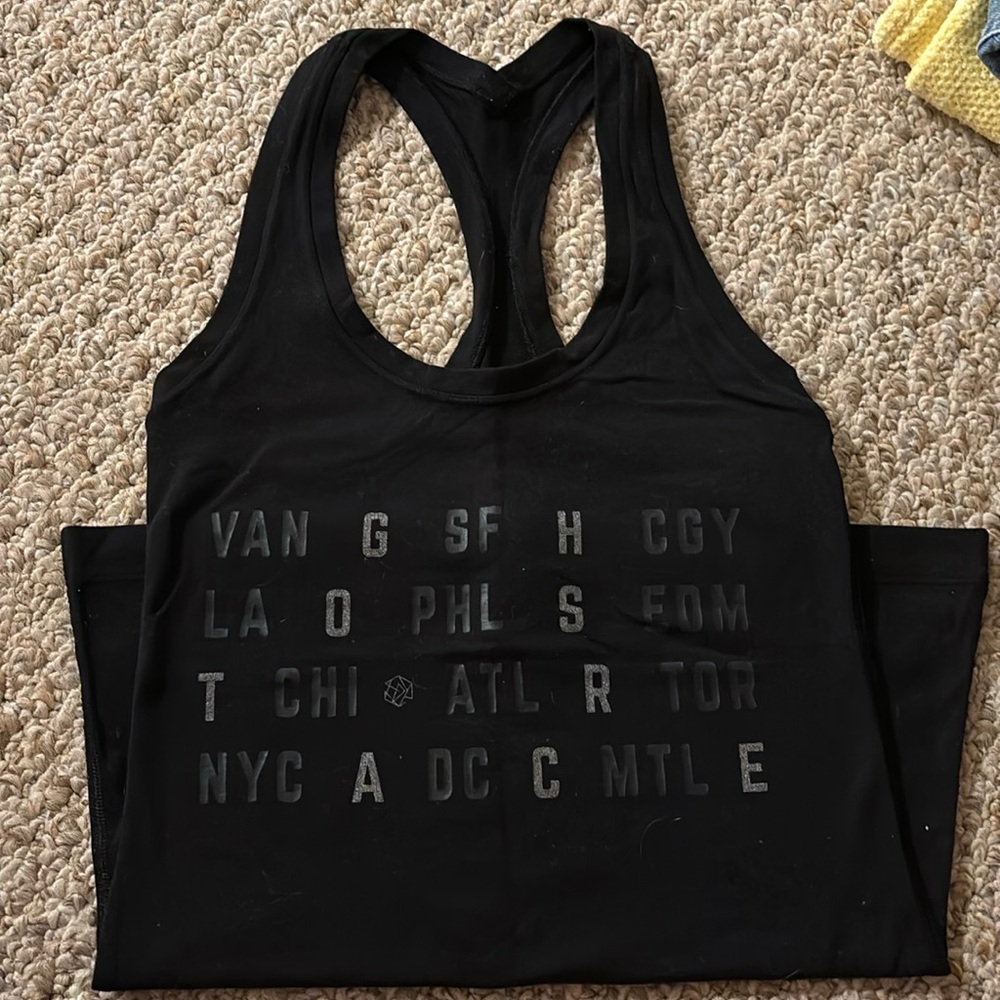 Lululemon tank